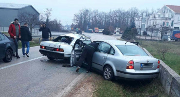 OBUSTAVLJEN PROMET Težak sudar na ulazu u Široki Brijeg, jedna osoba poginula