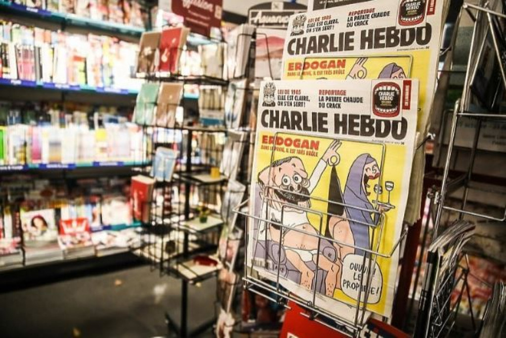 POTPUNO ODVRATNO Charlie Hebdo izazvao bijes zbog karikature kojom se ismijava katastrofa u Turskoj