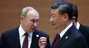 PUTIN GA NIJE DOČEKAO Xi Jinping stigao u Moskvu
