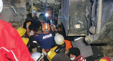 Nakon 207 sati iz ruševina u Turskoj spašen dječak