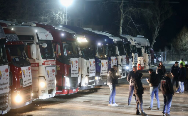 Konvoj s 54 šlepera pomoći krenuo iz Sarajeva ka Turskoj