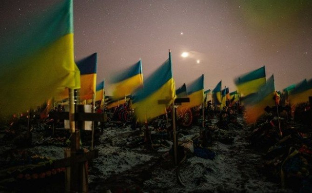 GODINU DANA UŽASA Bila je to najduža noć ukrajinskog naroda i noć koja je promijenila cijeli svijet