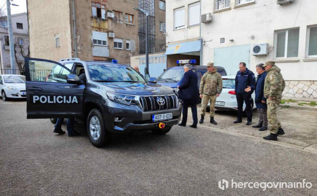 MUP HNŽ kupuje pištolje i automatske puške za 349.596 KM