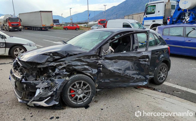 Prometna nesreća M17