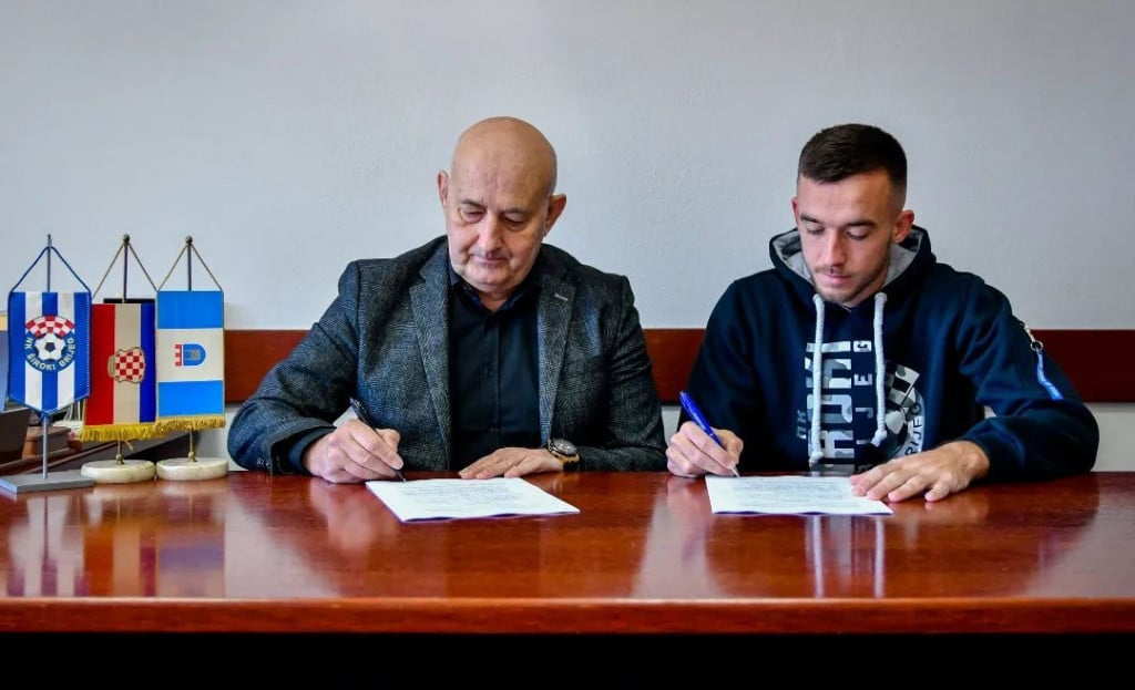 JAČA SE KOSTUR MOMČADI Kapetan Širokog potpisao vjernost do 2025. godine