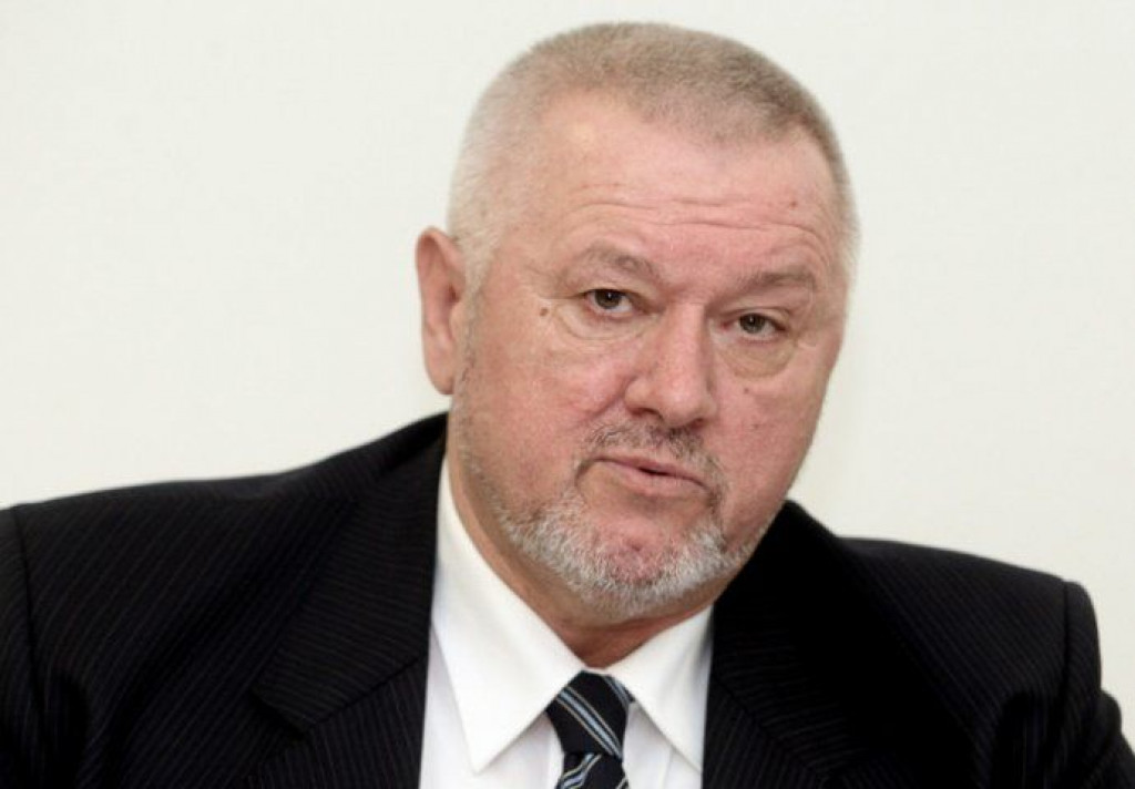 PRIORITETNO Nevenko Herceg zaposlio kćerku Davora Čordaša za tajnicu predsjednika Vlade HNŽ