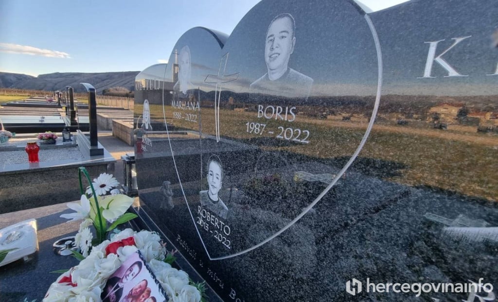 TUŽITELJSTVO JOŠ 'ANALIZIRA' Pola godine od pogibije obitelji Krstić službeno ne znamo ništa o uzrocima nesreće