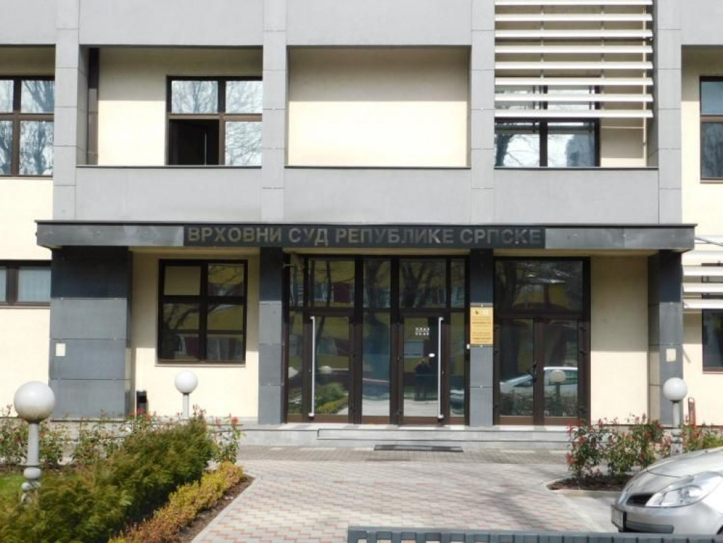 FAVORIT JAVNIH NABAVKI Ova tvrtka ima tonere, papir, mrki ugalj i siguran uspjeh na natječajima