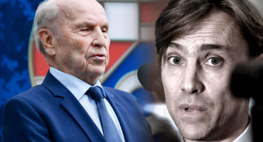 SANTA BARBARA Dario Šimić ipak ulazi u upravu Dinama, a ako pobjede Mamićevi ljudi 'poderat će ugovor'