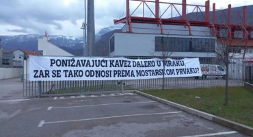 DAN DERBIJA Na stadionu Veleža osvanula poruka navijača Zrinjskog