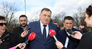 UMBRELLA 'Sramotan i nedopustiv napad Dodika na Vukelića i novinare'