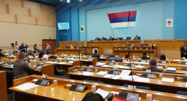 49 GLASOVA ZA Kriminalizacija klevete prošla u nacrtu Narodne skupštine RS-a