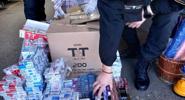 KOD OSAM OSOBA Pronađene neobilježene cigarete i duhan u vrijednosti većoj od 50 tisuća KM