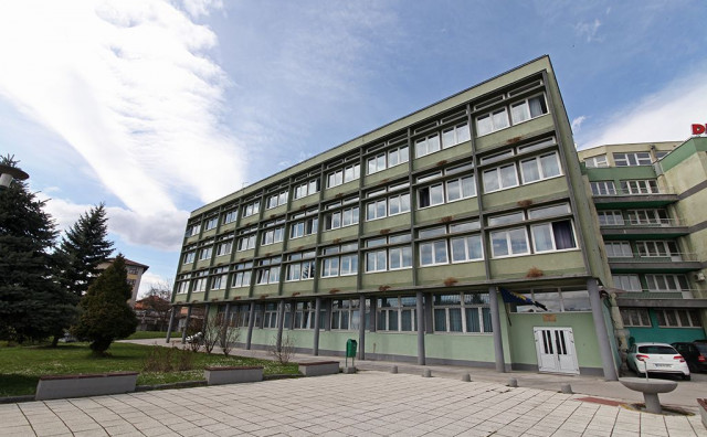 'SEKULARNA' DRŽAVA U sarajevskim školama skraćeni sati tijekom ramazana, samo jedna stranka bila protiv