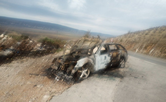 požar,zapaljen automobil