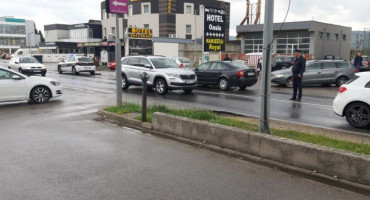 JOŠ JEDNA PROMETNA NEZGODA U MOSTARU U naletu automobila ozlijeđena djevojčica