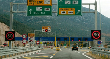 DOBRE VIJESTI ZA VOZAČE Autocestu u Hrvatskoj uskoro bismo trebali plaćati tagom Autocesta FBiH