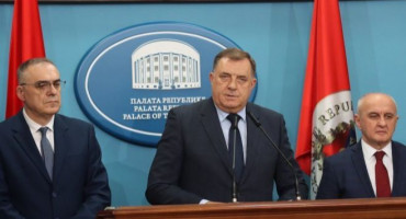 STRANKE IZ REPUBLIKE SRPSKE JEDINSTVENE 'Uspostavit ćemo 'entitetsku granicu' s FBiH i povući suce iz Ustavnog suda'