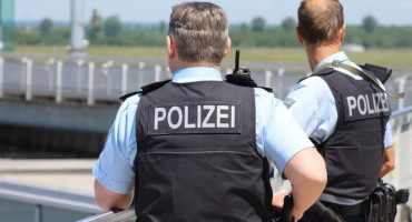 FILMSKA PRIČA IZ AUSTRIJE Roditelji nudili 30.000 eura za informacije o smrti sina, iznenada uhićen otac