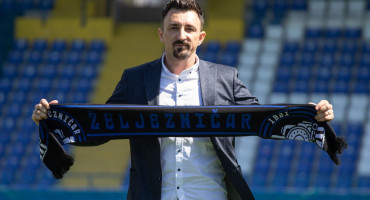 ŽELJEZNIČAR PREDSTAVIO NOVOG TRENERA Moje je srce plavo. Želji kad je najteže, Željo je najjači'