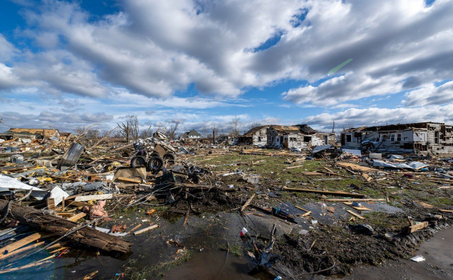 VREMENSKE NEPRILIKE Snažne oluje u SAD-u odnijele najmanje 32 života