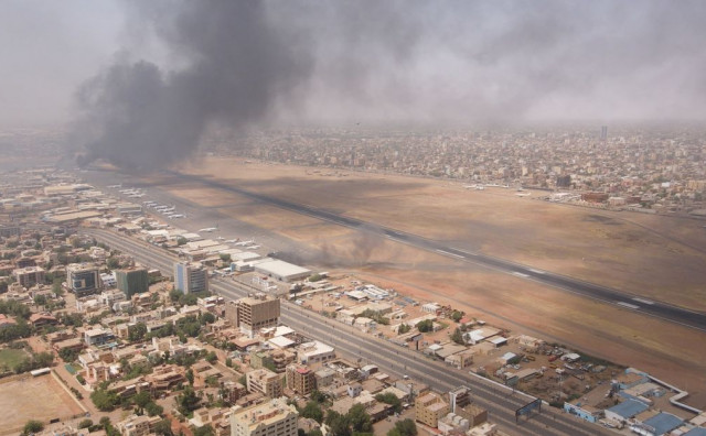 NASILJE U SUDANU Poginulo najmanje 97 civila, ubijeno i troje humanitaraca