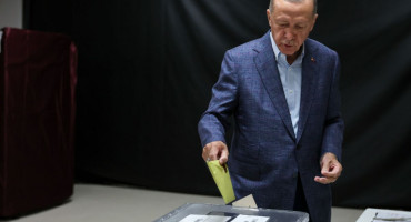 TURSKA Erdogan uhitio i deportirao međunarodne promatrače
