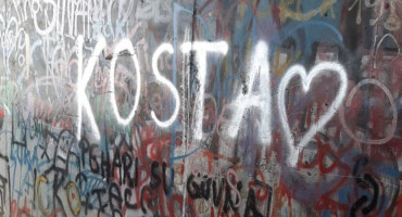 U Čitluku osvanuo grafit podrške maloljetnom ubojici iz Beograda
