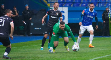 LUDNICA U PREMIJER LIGI 'Ponesite tablete za smirenje'