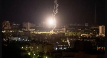 RAT U UKRAJINI Kijev pod teškim napadom raketa i dronova