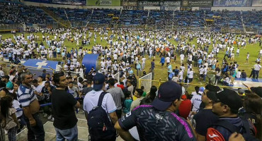 Salvador stadion stampedo