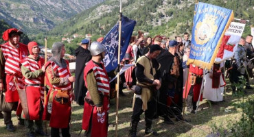 Na 'Stolačku tarču' stiglo stotine kostimiranih vitezova i gostiju iz cijele regije