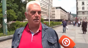 "Nisam za to, ja sam pušač i meni kad dođe, ja ću je "zaždit"