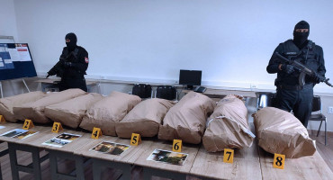 DVOJICA UHIĆENIH Na selu napravili laboratorij, pa im je policija zaplijenila 62 kg skunka