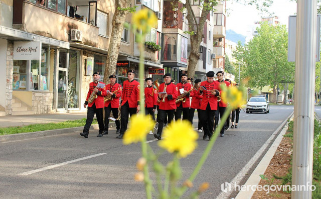 Prvosvibanjska budnica održana na ulicama Mostara