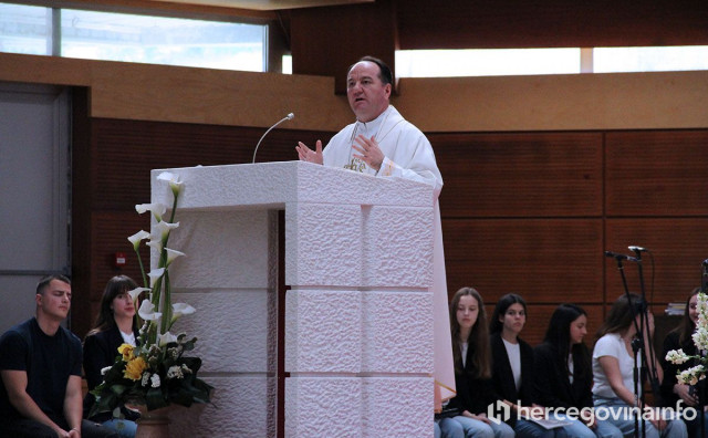 MOSTARSKA KATEDRALA Biskup Petar Palić predvodit će misu zadušnicu za papu Franju