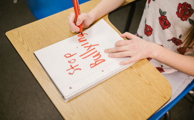 Srbija,nasilje,vršnjačko nasilje,Beograd,twitter