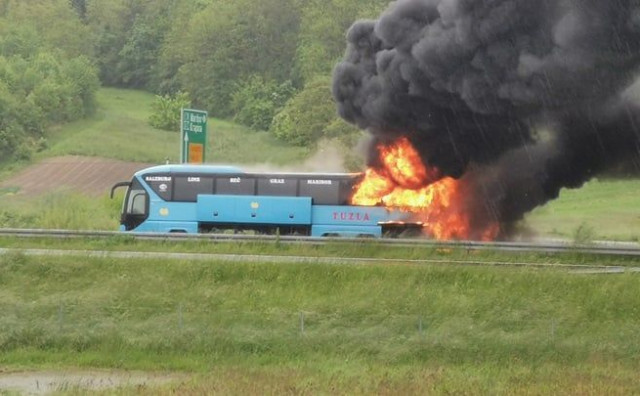Autobus iz BiH zapalio se na autocesti u Hrvatskoj