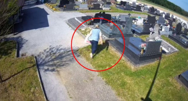 Nadzorne kamere snimile ženu kako krade s grobova, a postalo je jasno i otkud visoki računi za vodu