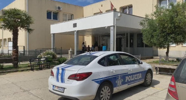 'DANAS ĆE TEĆI KRV ULICAMA PODGORICE' Nepoznati napadač najavio napad bombama i nervnim plinom