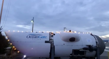 Ostaci podmornice Titan izvučeni s dna Atlantika, pogledajte video izvlačenja