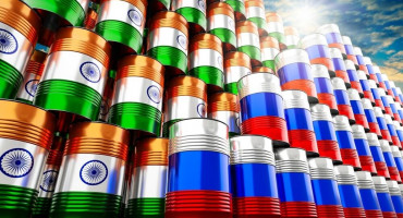 INDIJA PROFITIRA NA JEFTINOJ RUSKOJ NAFTI Rekordan uvoz iz Rusije, pada interes za naftom iz Iraka i S. Arabije