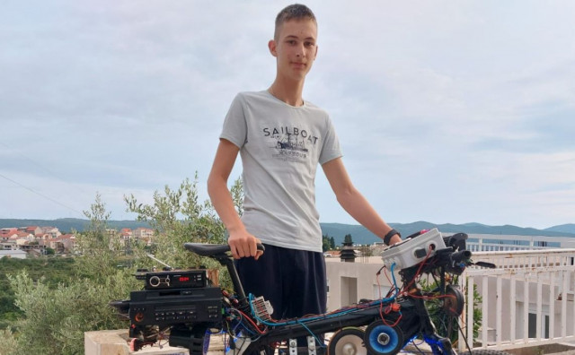 Srednjoškolac iz Neuma Nikolas Franić od svog bicikla napravio je pravo malo čudo