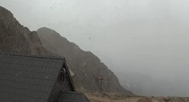 ABNORMALNO VRIJEME Nakon višednevne oluje u Sloveniji pao snijeg
