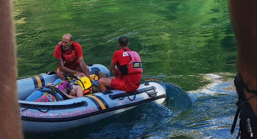 NEZGODA U MOSTARU Djevojka pala sa stijene u Neretvu
