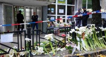 POČINJE REKONSTRUKCIJA ŠKOLE U KOJOJ JE BIO MASAKR Radovi će trajati sve do početka školske godine