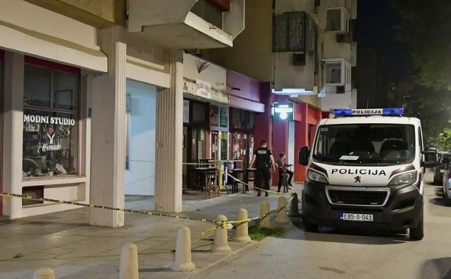 MASOVNA TUČNJAVA Dvije osobe izbodene ispred kafića u Sarajevu