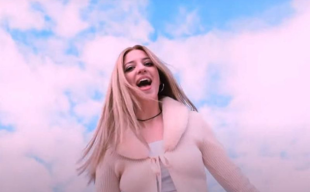 Širokobriježanka Bejbe predstavila spot za svoj novi singl