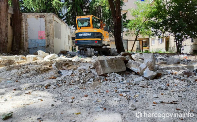 U Mostaru se nastavlja rušenje bespravno izgrađenih objekata