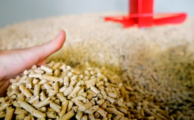 Vlada FBiH ograničila cijene peleta, evo koliko maksimalno smije koštati jedna tona